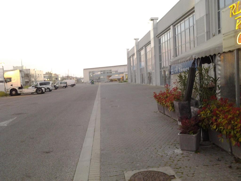 Il Chiesino Hotel Pontedera Exterior foto